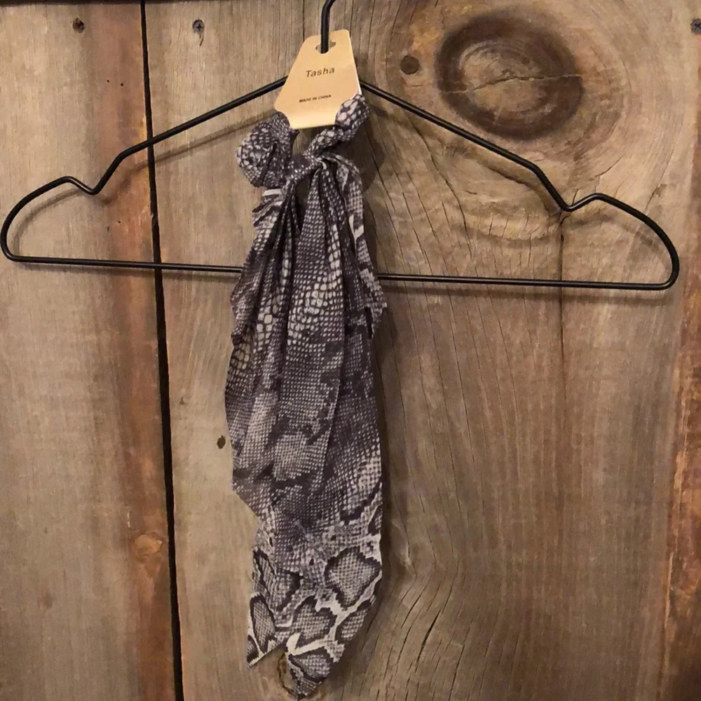 Tasha Snakeskin Scarf Tail Hair Scrunchie in Gray Black